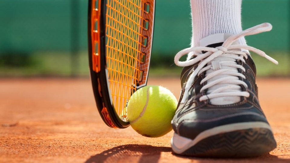 El tenis, de cancelación en cancelación