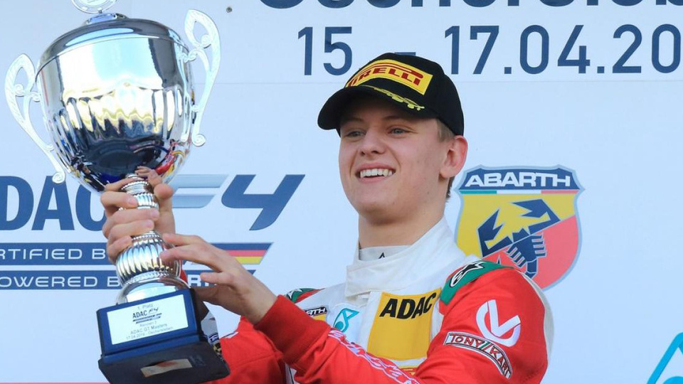 El hijo de Schumacher debutará en la Fórmula 1 | Durante el Gran Premio