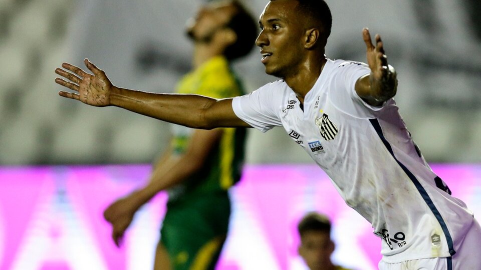 Santos dejó a Defensa y Justicia afuera de la Copa Libertadores en el final