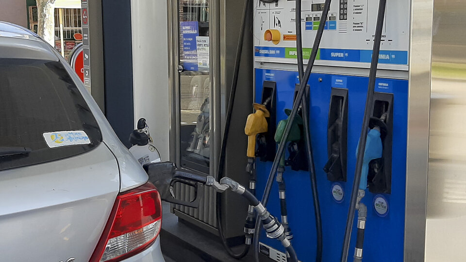 YPF aumentó 2,5 por ciento los precios de los combustibles