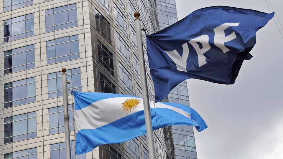 Acuerdo paritario en el sector petrolero | YPF recu ...