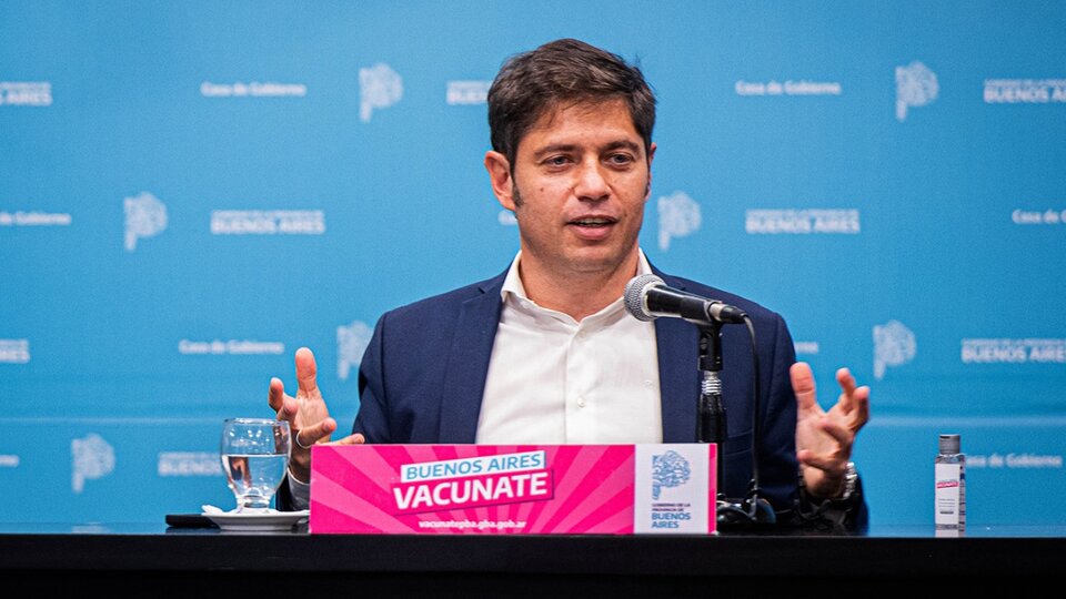 Axel Kicillof: “Los números de la vacunación son espectaculares” | El gobernador estimó que a fin de mes habrá 12 millones de bonaerenses inoculados post thumbnail image