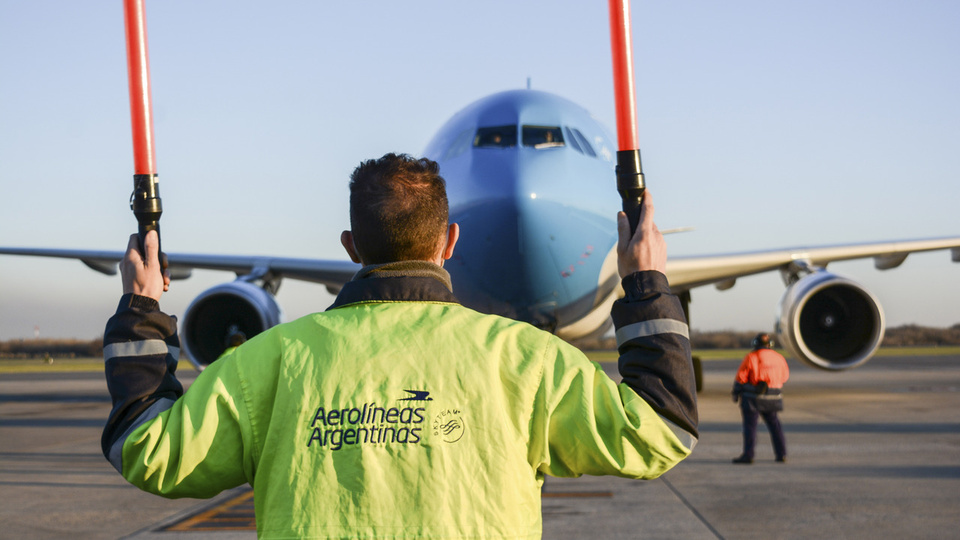 Partió otro vuelo a China para traer dosis de Sinopharm | Durante julio llegarán 8 millones de vacunas desde Asia  post thumbnail image