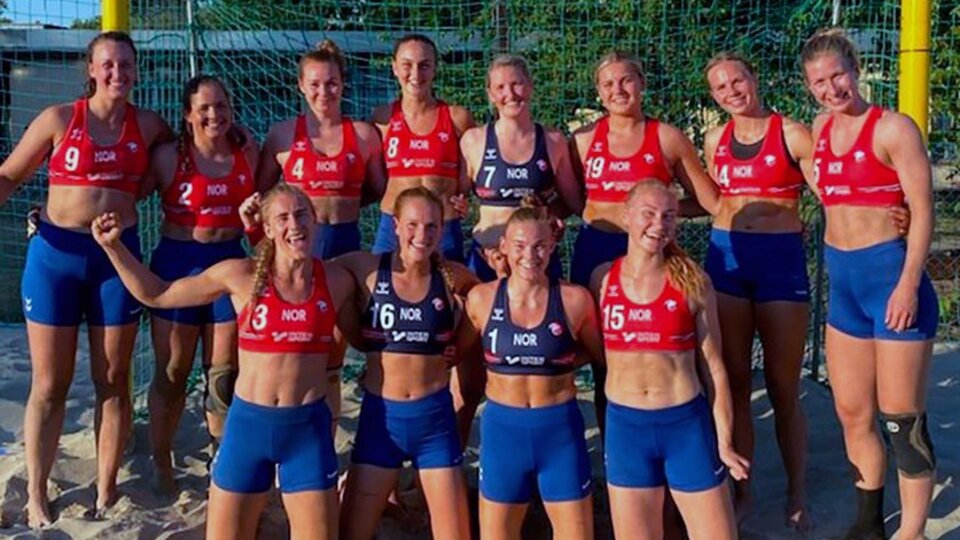 Beach handball las noruegas se rebelaron contra el bikini obligatorio