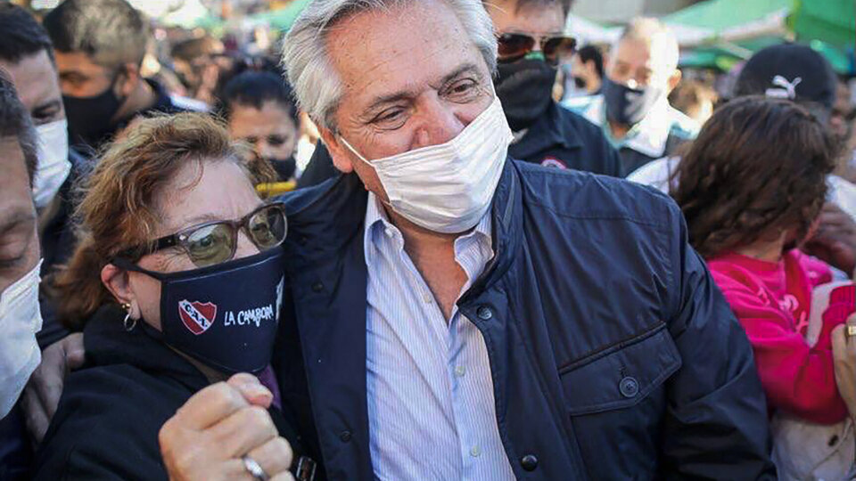 Reunión en la Casa Rosada para evaluar y definir la estrategia de campaña | Las elecciones legislativas del 14 de noviembre post thumbnail image