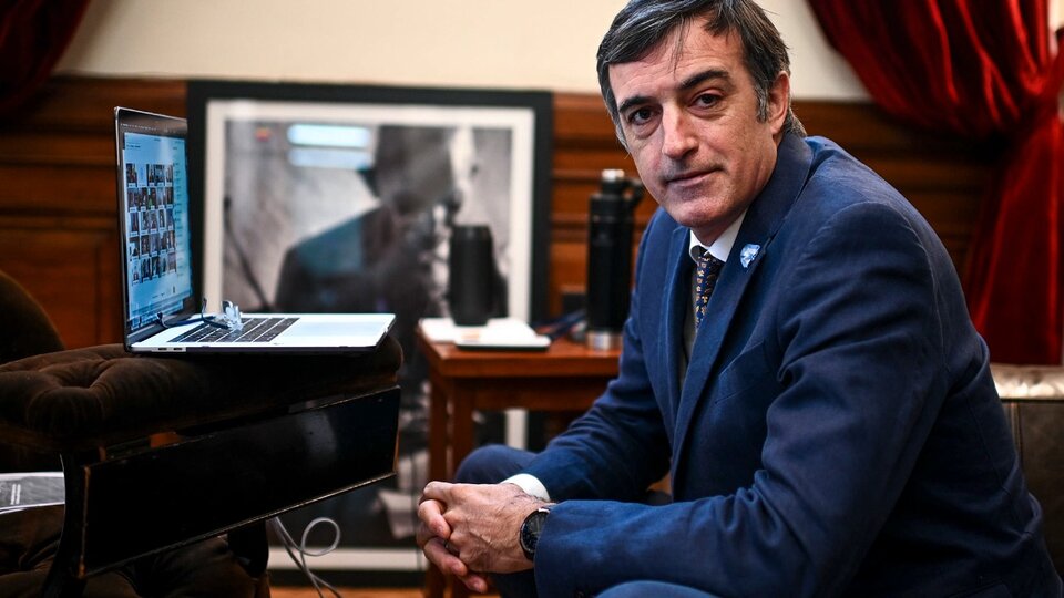 Le colocaron un botón gástrico a Esteban Bullrich | El senador padece Esclerosis Lateral Amiotrófica