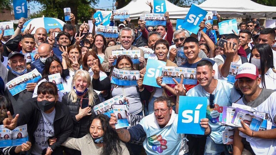 Alberto Fernández: “Digámosle no al pasado, el futuro con crecimiento” | Recorrida por Quilmes, a una semana de las elecciones