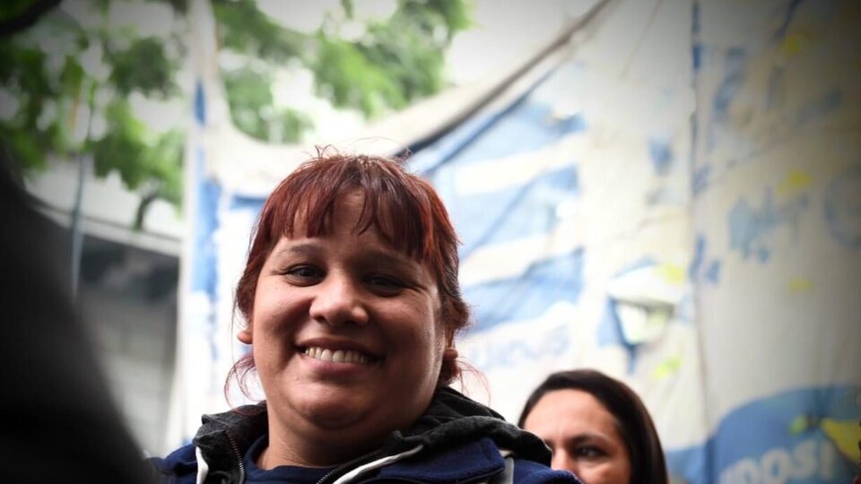 “No vamos a discutir solo la agenda de los pobres, vamos a discutir todo, como ellos discuten todo lo nuestro” | Natalia Zaracho, de cartonera del MTE al Congreso