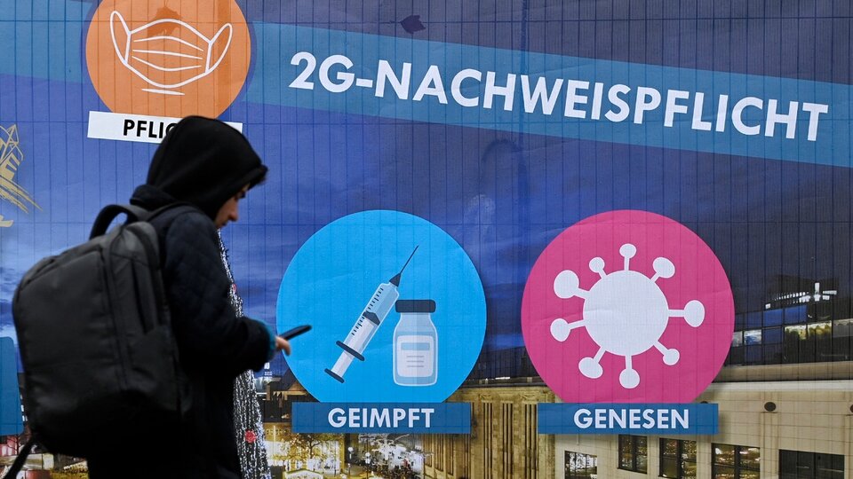 La Germania impone nuove restrizioni ai non vaccinatori e procede con la vaccinazione obbligatoria |  Non potranno incontrare persone al di fuori del nucleo familiare