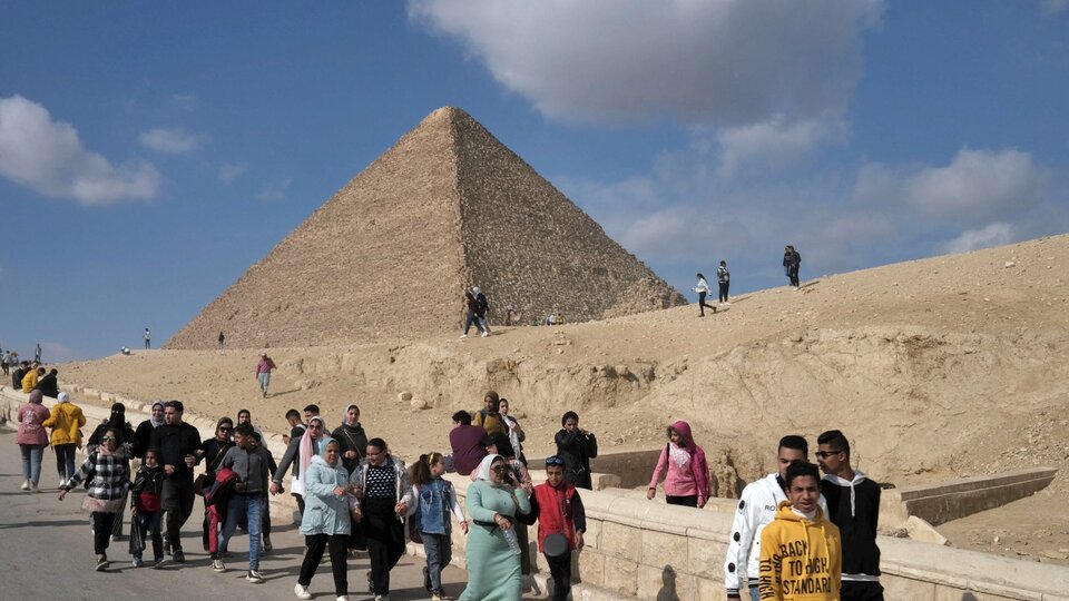 Las Pirámides congregan infinidad de visitantes. 