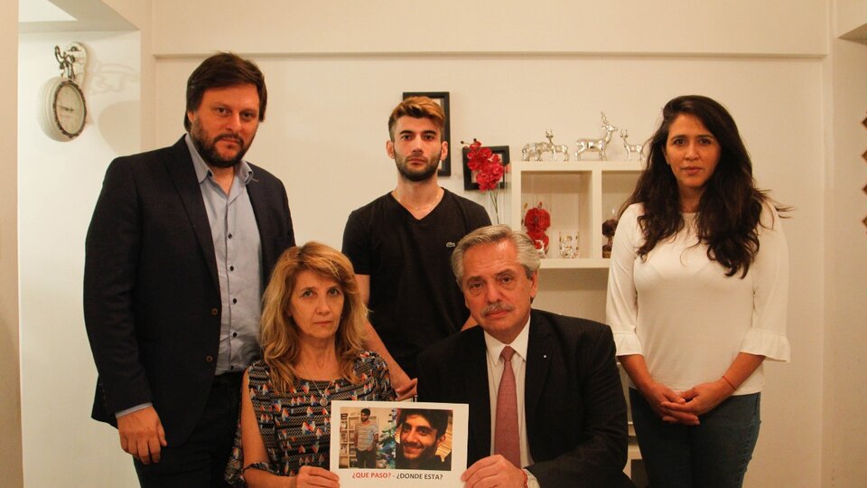 Alberto Fernández se  reunió con la familia de Arshak Karhanyan | A tres años de la desaparición del joven policía de la Ciudad