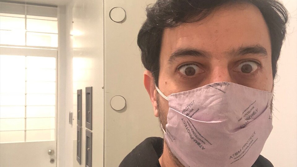 Fue al banco y quedó encerrado en el área de cajas de seguridad