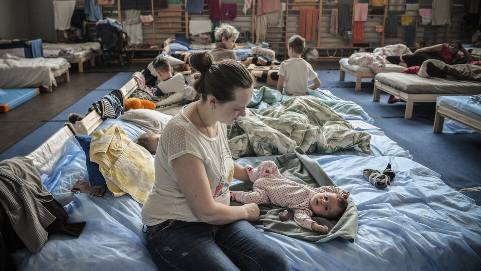 Russia-Ukraine conflict: Progress in talks, Moscow doubles its attacks |  The theater where hundreds of refugees were staying was bombed from the besieged city of Mariupol