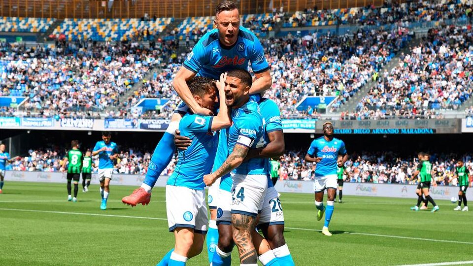 Serie A italiana: il Napoli rovescia Sasulovlo e sogna ancora |  Questa domenica il presidente Milan porta Fiorentina e Udinese con l’Inter