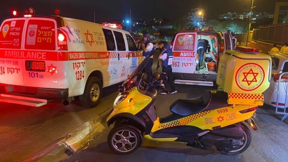 Israel: al menos tres muertos y cutro heridos en un atakque cerca de Tel Aviv |  Hamas celebrity el atentado, aunque no revindicó su autoría
