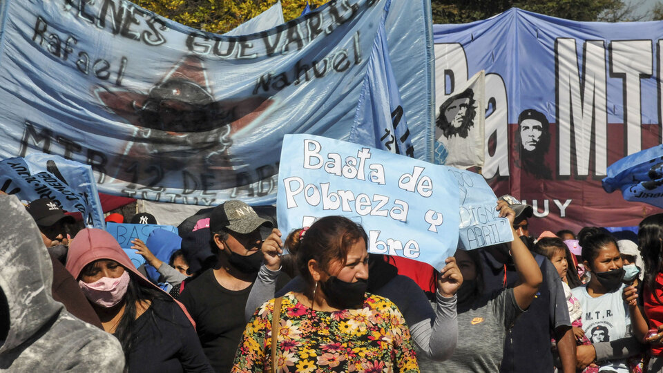 Marcha Federal Piquetera: Las organizaciones sociales cumplieron la primera jornada | Las caravanas se movilizan desde distintos puntos del país