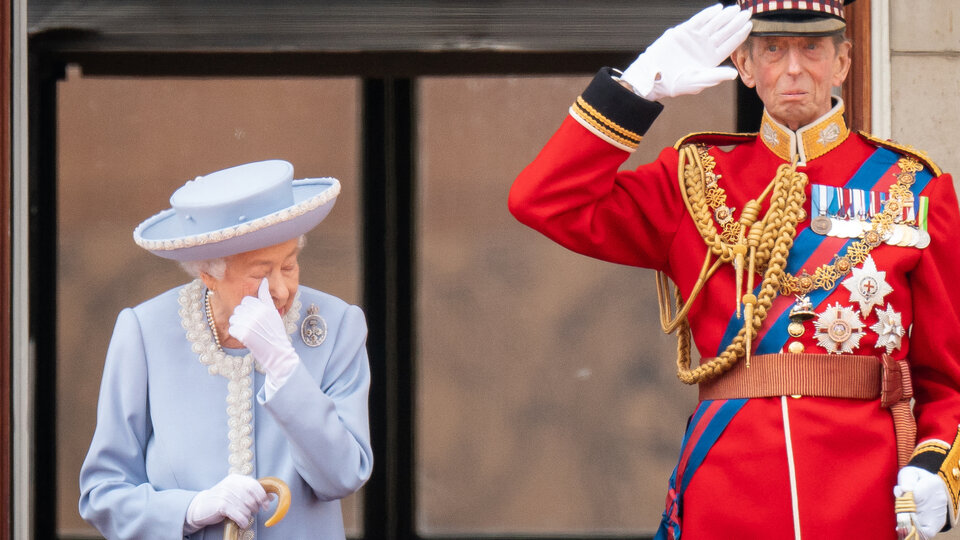 La reina Isabel festeja sus 70 años de reinado.