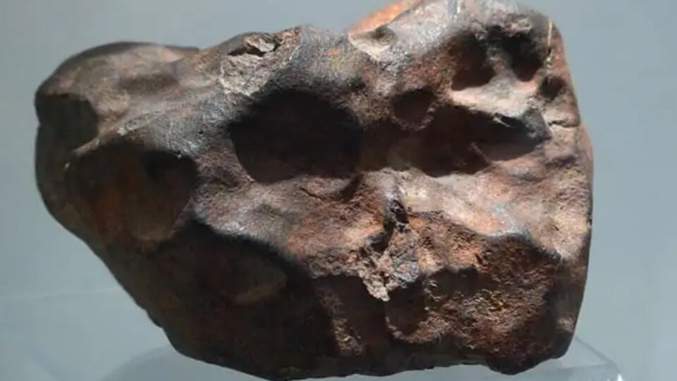 Determinano l’origine del meteorite Black Beauty scoperto nel deserto nel 2011