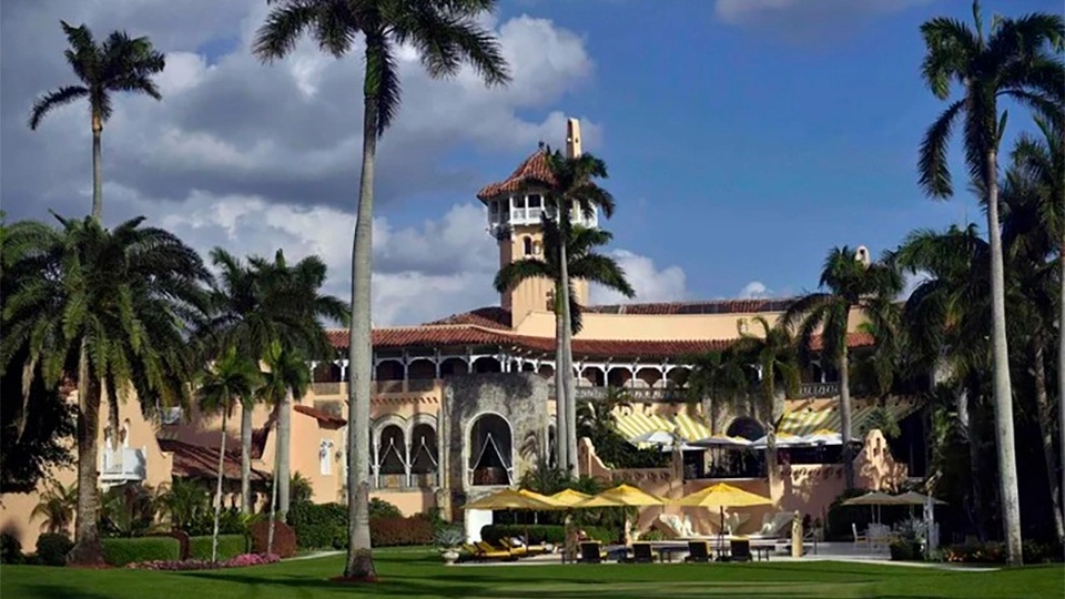 El FBI allanó la casa de Donald Trump en Florida | Qué buscaban los agentes en la mansión Mar-a-Lago