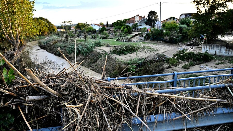 Ascienden A 11 Los Muertos Por Las Inundaciones | Tormenta Fatal En El ...