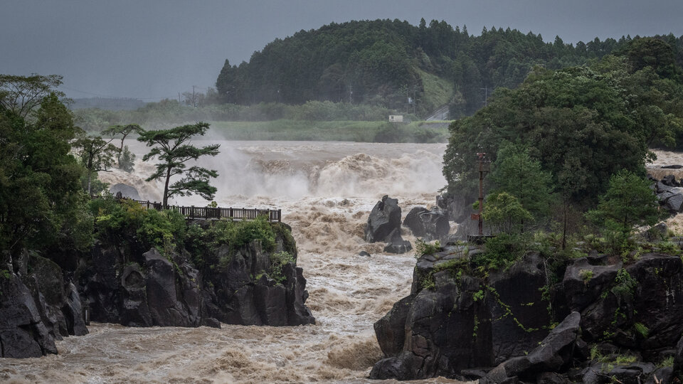 Japón: un muerto y decenas de heridos tras el paso del Tifón Nanmadol | El calentamiento global agrava estos fenómenos
