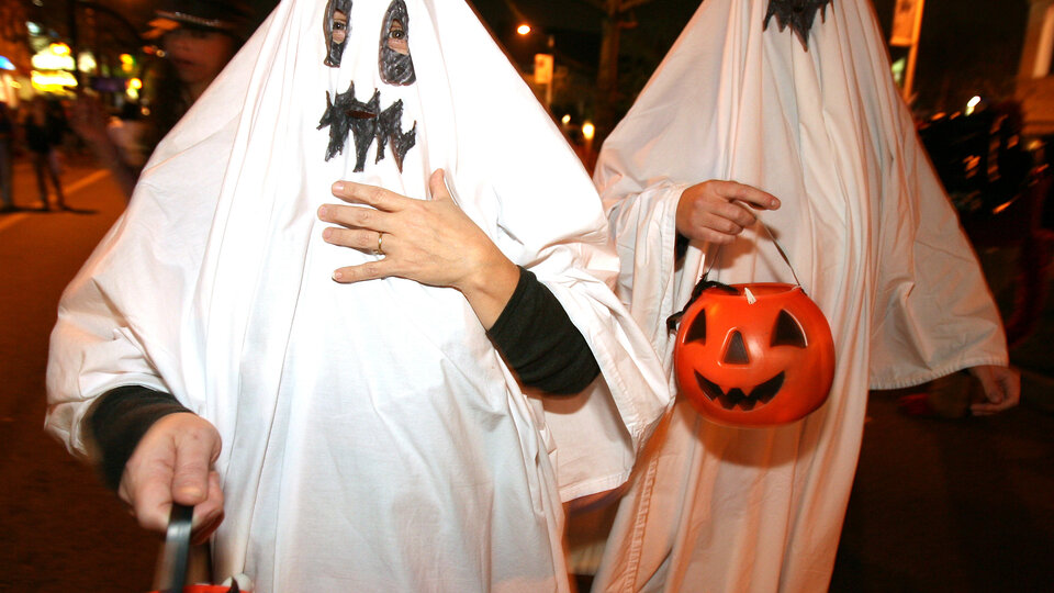 Noche de Halloween y día de Todos los Santos. ¿Qué relación existe?