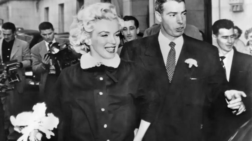 Blumen von Joe DiMaggio |  Amerikanischer Star-Baseballspieler, der der Ehemann von Marilyn Monroe war