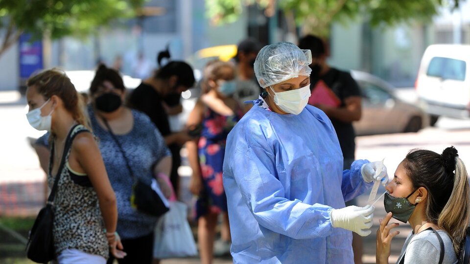 Coronavirus En Argentina: Crecen Los Casos Un 48 Por Ciento Más Que La ...