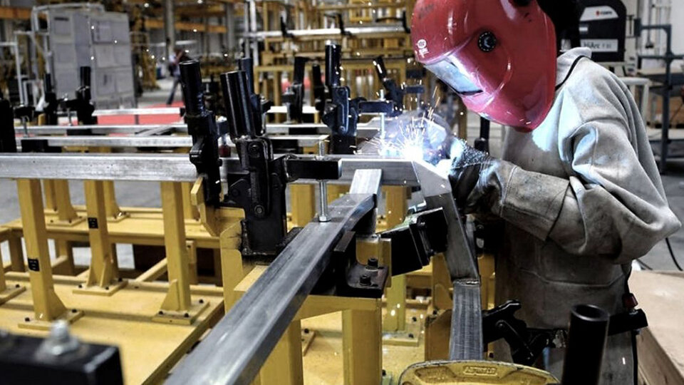 Record industrial Bonaerense Página12