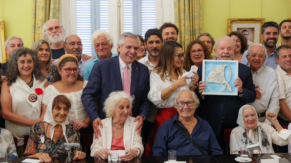 Lula Da Silva se reunió con Madres y Abuelas de Plaza de Mayo en Casa Rosada | “Hay que estar unidos para que la derecha fascista no avance”