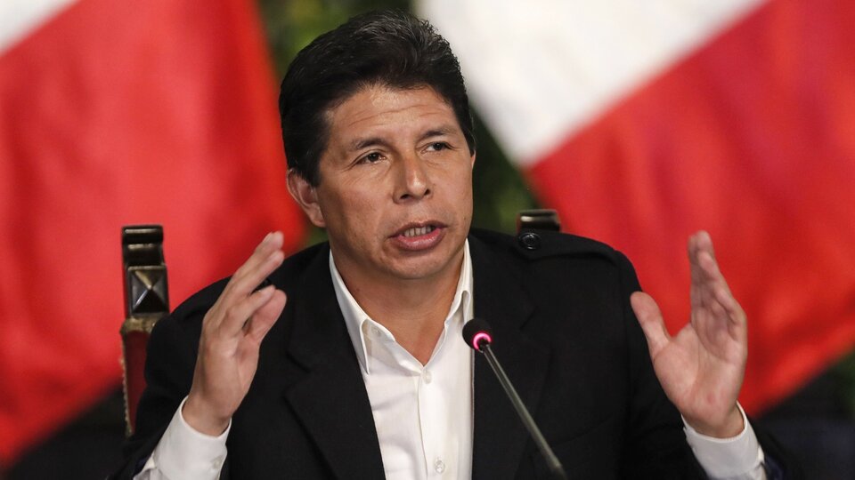 Pedro Castillo, expresidente de Perú ¿detenido en “flagrancia delictiva”?