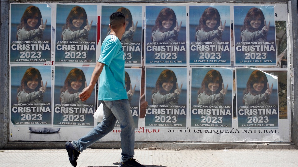 El plan de acción del Frente de Todos para romper la proscripción de Cristina Kirchner | Operativo clamor para que la vicepresidenta sea candidata