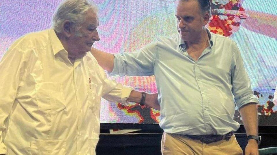 Uruguay: Yamandú Orsi Se Convirtió En El Primer Precandidato Del Frente ...