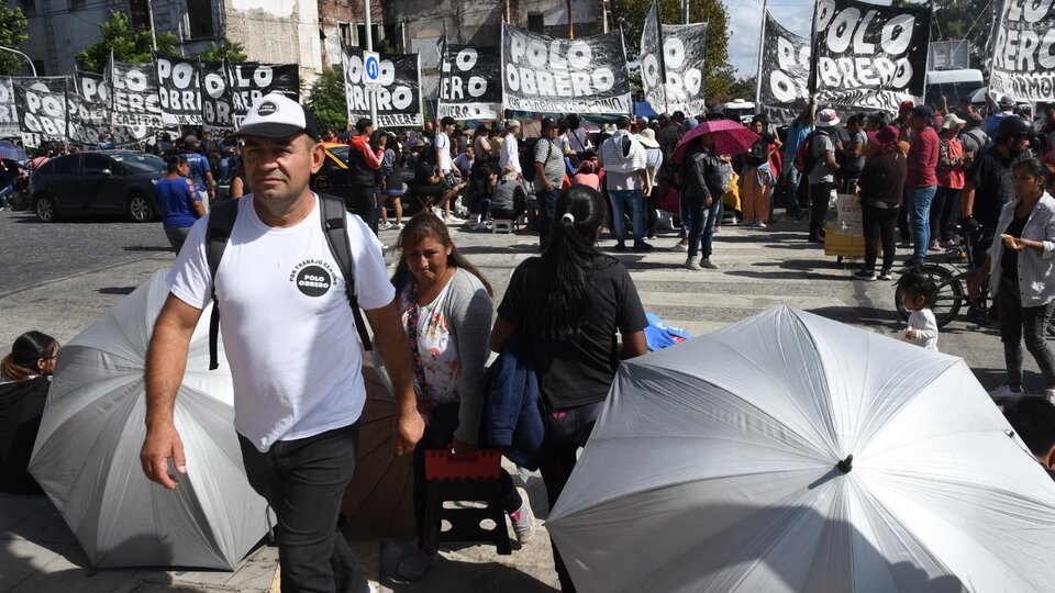 Liberaron a los militantes de Unidad Piquetera detenidos en Mendoza por protestar | Seguirán imputados de entorpecer el tránsito y se les prohibió volver a cortar calles