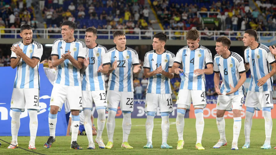 Selección sub-20: Foto oficial y partida el domingo rumbo al