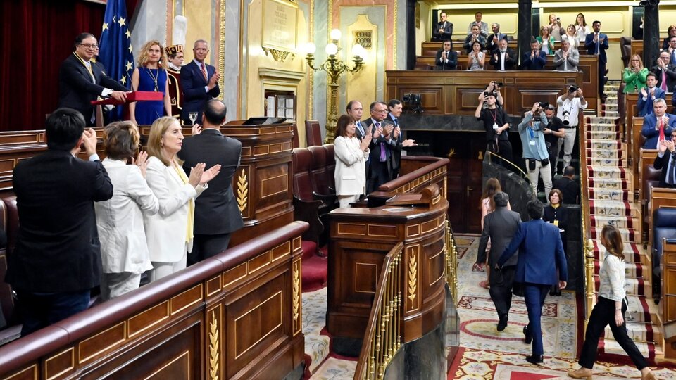 The far right tried to boycott Gustavo Pedro’s visit to Spain  Vox representatives were absent from Congress during the President of Colombia’s address