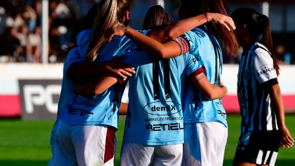 UAI Urquiza (Femenino) :: Argentina :: Perfil del Equipo 