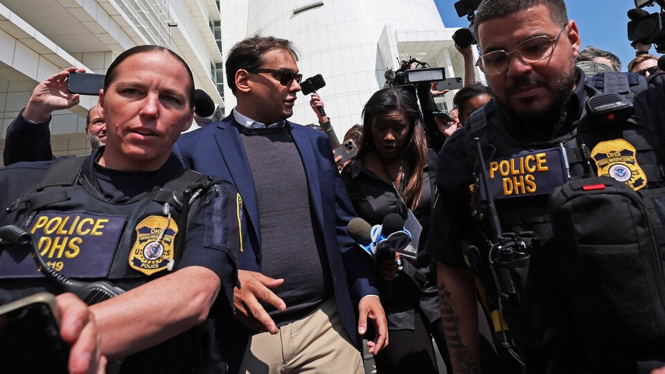 US Congressman arrested for forging his resume |  George Santos’ last lie: plead not guilty