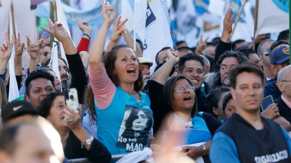 Tras la carta de Cristina Kirchner, el kirchnerismo mantiene el acto del 25 de mayo | “Nosotros vamos para adelante”