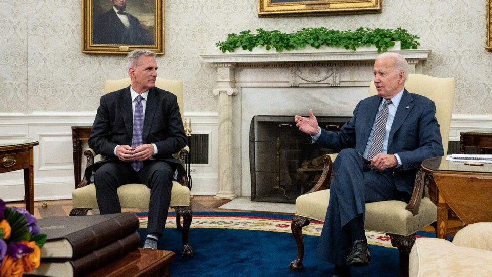 No-deal meeting between Biden and McCarthy over US debt |  The president and the Republican leader negotiate to avoid default