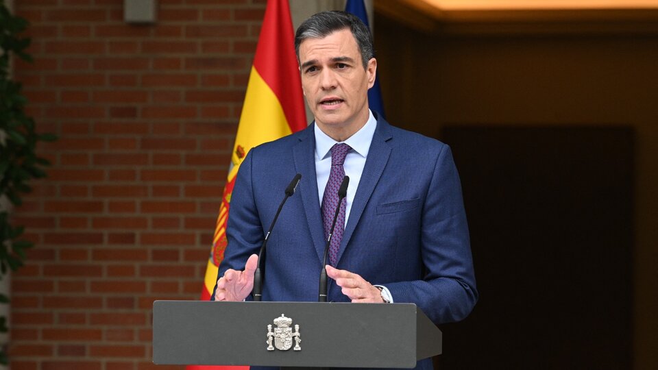 Pedro Sánchez patea el tablero y responde a la derrota con un adelanto electoral | El presidente español intenta frenar el desgaste de su gobierno y convoca a las urnas para el 23 de julio