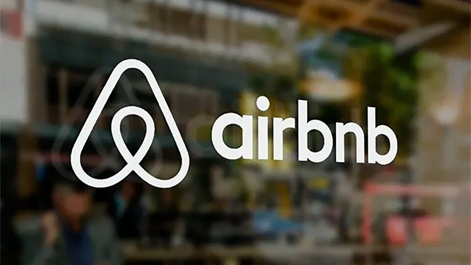 Airbnb Sues New York City Over Short-Term Rental Restrictions