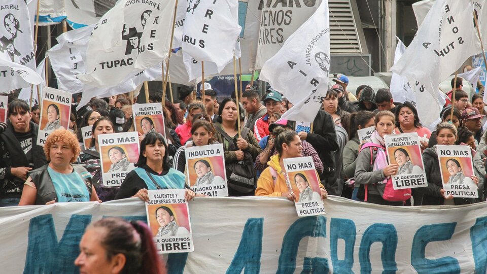 Milagro Sala: El reclamo por el indulto volvió a la calle | Más de cien organizaciones en el Ni una Menos