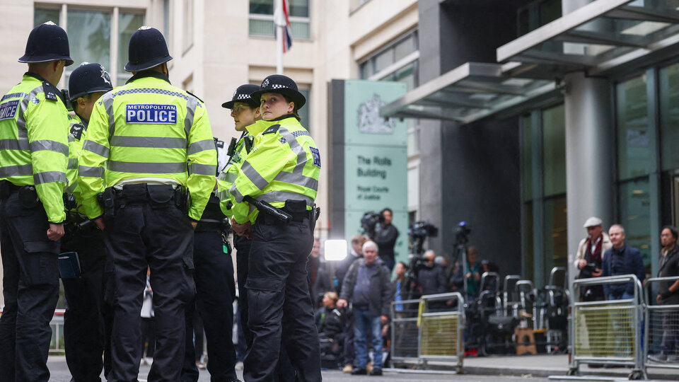  Gran Bretaña: crisis policial sin precedentes | Duro informe del Jefe de Inspección de la fuerza