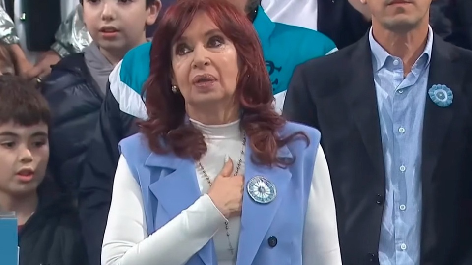 Elecciones Argentina 2023: Cristina Kirchner hoy en Santa Cruz | Habla tras el cierre de alianzas