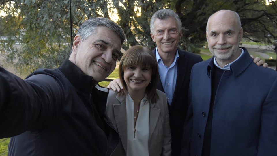 Con Mauricio Macri, llegó la foto de familia antes de la pelea final | El último cruce de Bullrich y Larreta hasta el domingo