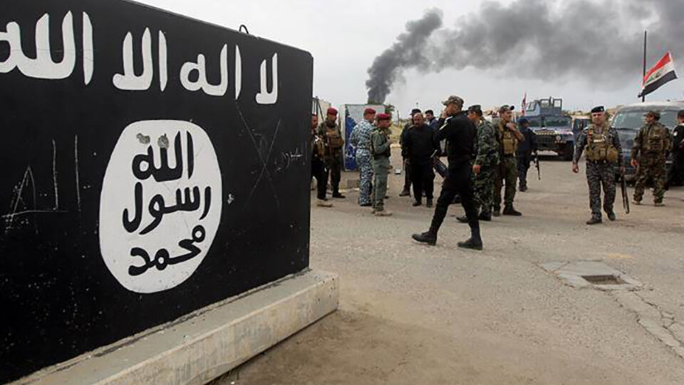 Islamic State Kills 26 Soldiers |  It was lurking in the Al Mayadin desert in Syria