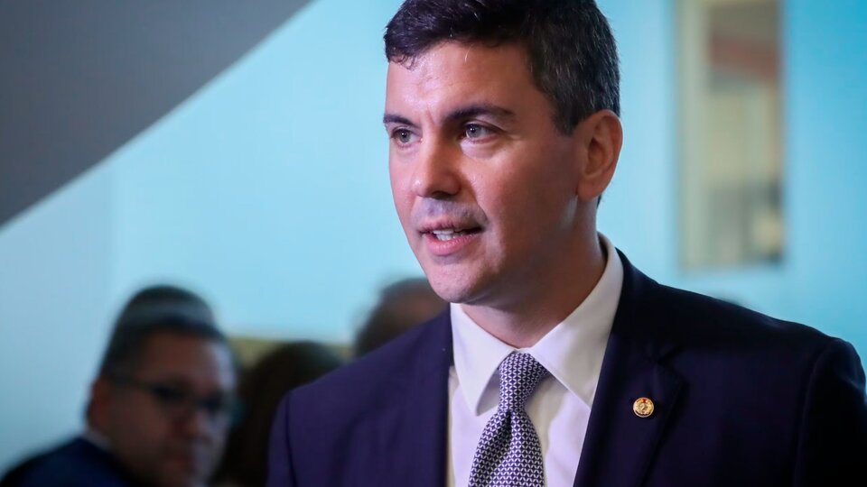 Paraguay: Santiago Peña, a neoliberal under the leadership of the Colorado Party, takes office |  A profile of the new president