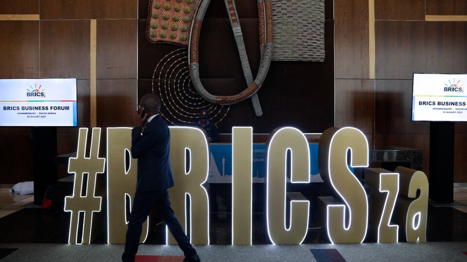 Los BRICS reunidos en Johannesburgo, entre el asedio de EE.UU. y la esperanza