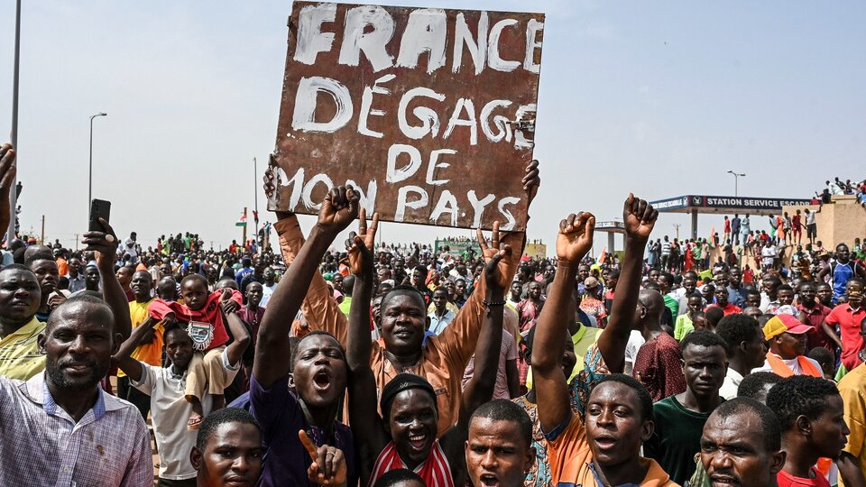Protesta contra Francia en Níger |  Apoyo al golpe de Estado que tomó el poder el 26 de julio